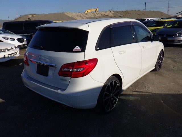 MERCEDES BENZ B CLASS 2014/1