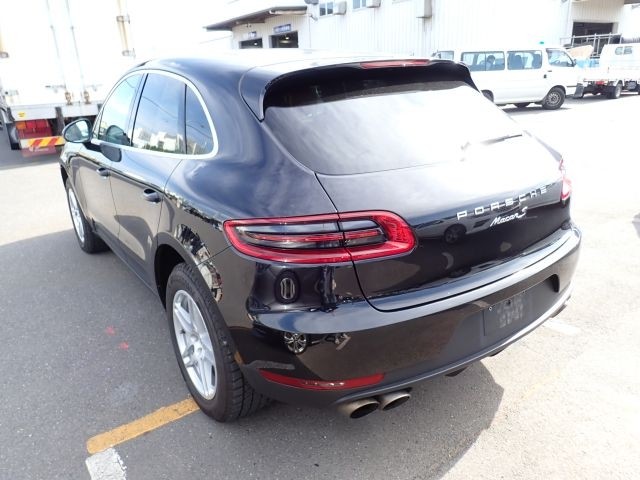 PORSCHE MACAN 2018/12