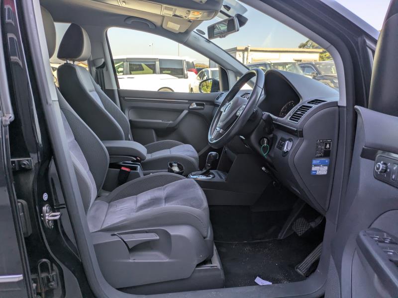 VOLKSWAGEN GOLF TOURAN 2011/4