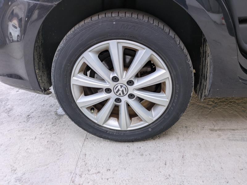 VOLKSWAGEN GOLF TOURAN 2011/4