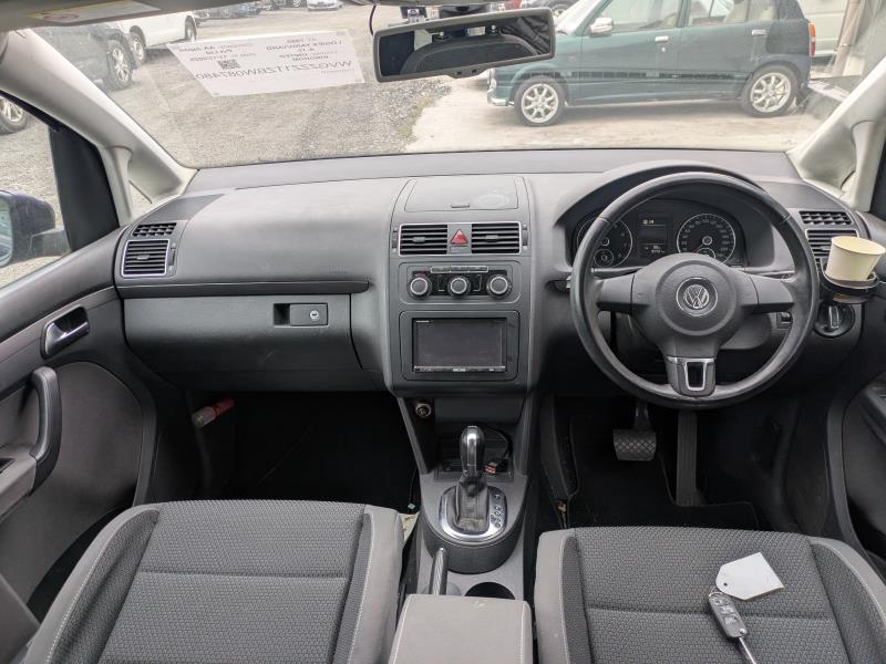 VOLKSWAGEN GOLF TOURAN 2011/5