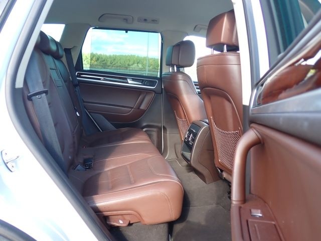 VOLKSWAGEN TOUAREG 2014/7