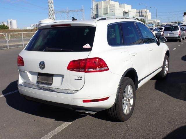 VOLKSWAGEN TOUAREG 2014/7