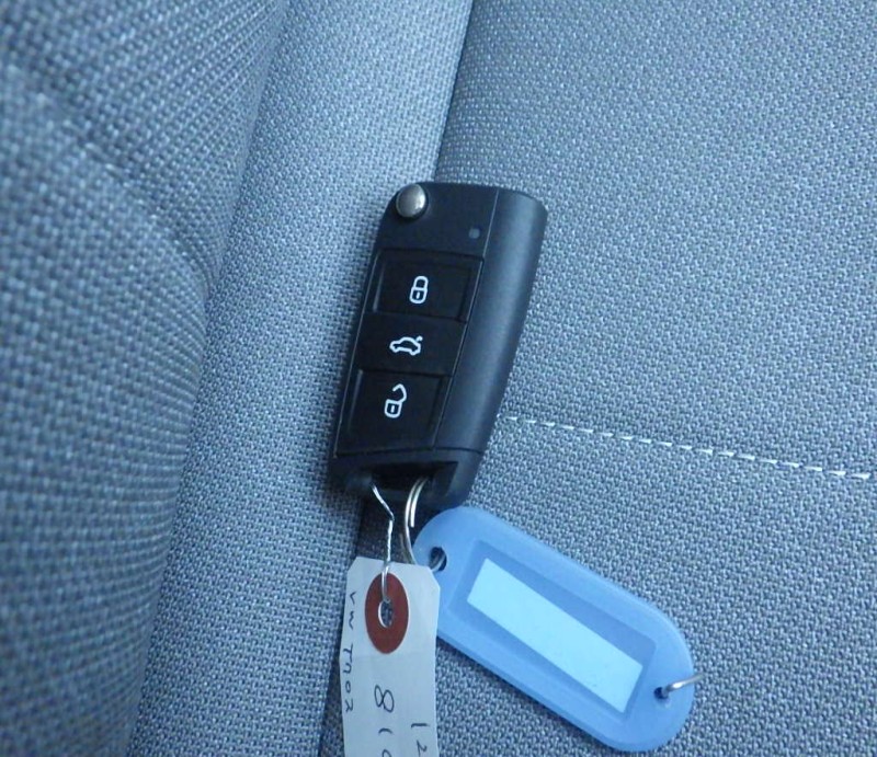 VOLKSWAGEN T-CROSS 2025/6