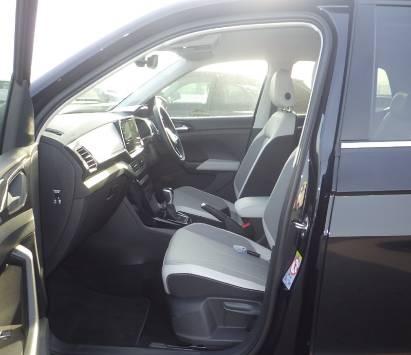 VOLKSWAGEN T-CROSS 2025/6