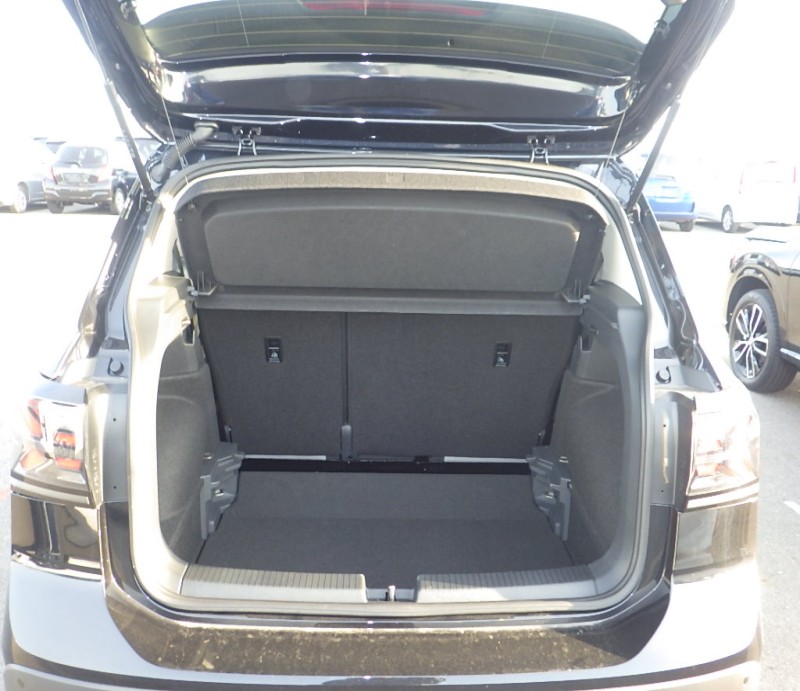 VOLKSWAGEN T-CROSS 2025/6