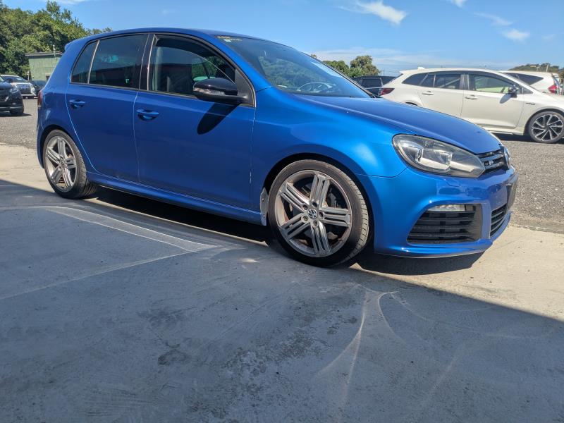 VOLKSWAGEN GOLF R 2011/5