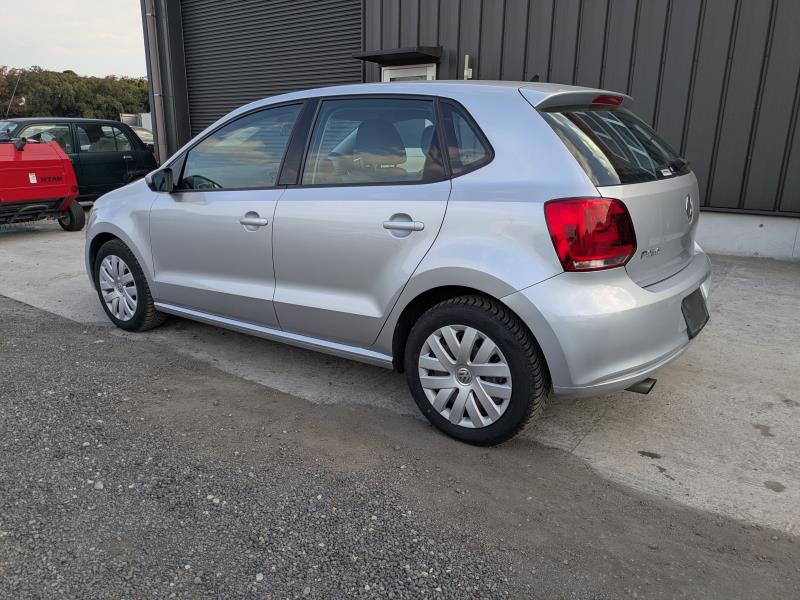 VOLKSWAGEN POLO 2011/1