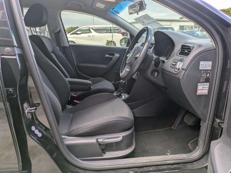 VOLKSWAGEN POLO 2011/9