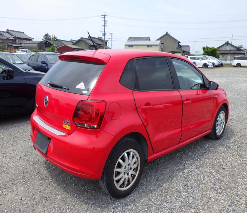 VOLKSWAGEN POLO 2013/10