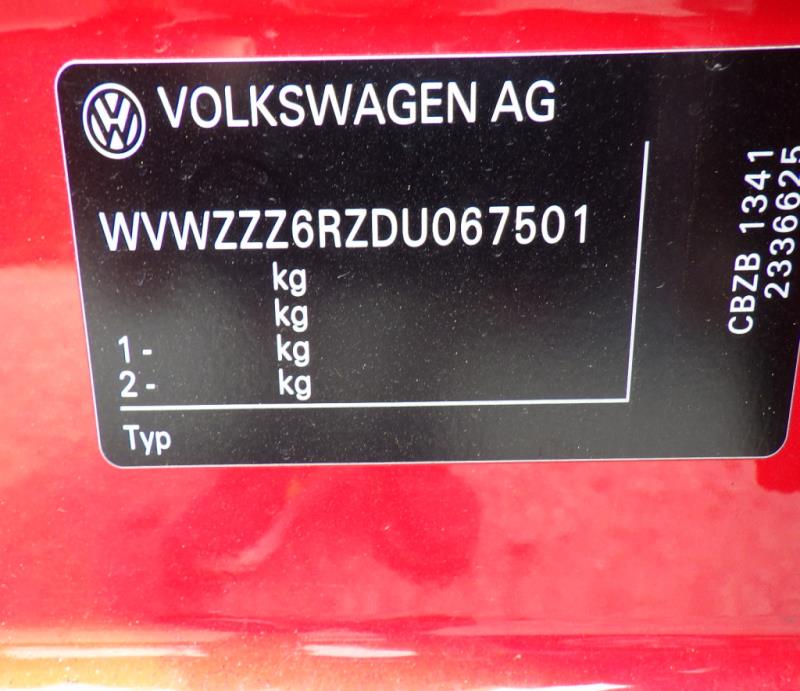 VOLKSWAGEN POLO 2013/10