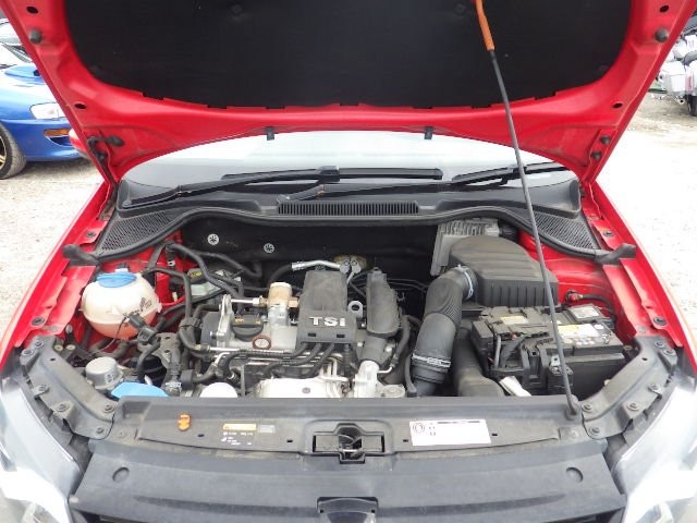 VOLKSWAGEN POLO 2013/9