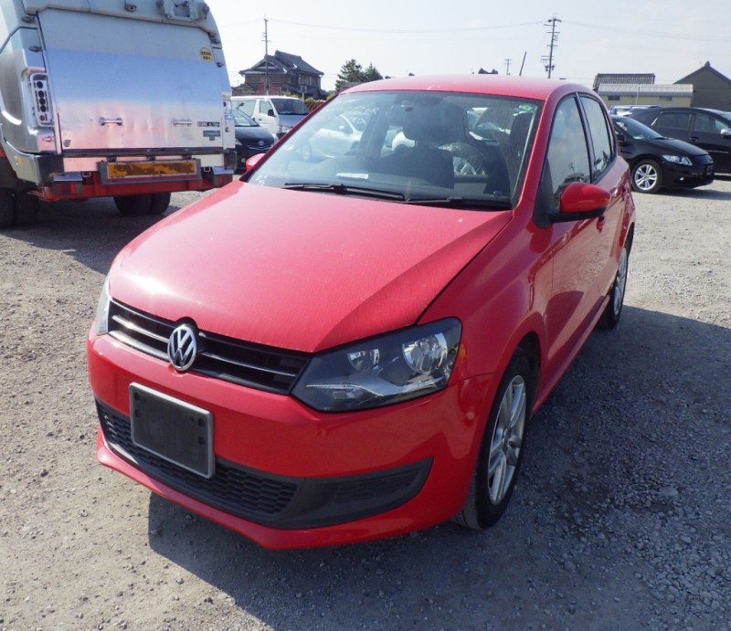 VOLKSWAGEN POLO 2013/9