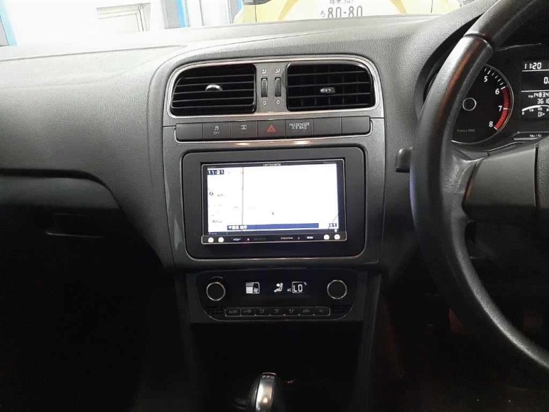 VOLKSWAGEN POLO 2014/6