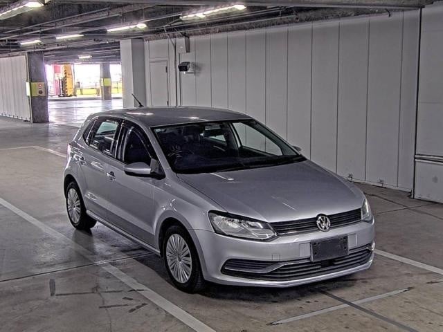 VOLKSWAGEN POLO 2014/10