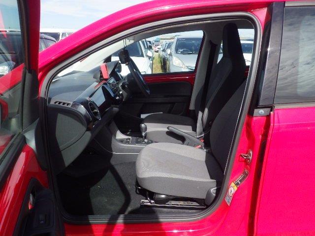 VOLKSWAGEN UP 2013/8