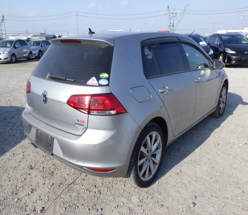 VOLKSWAGEN GOLF 2014/9