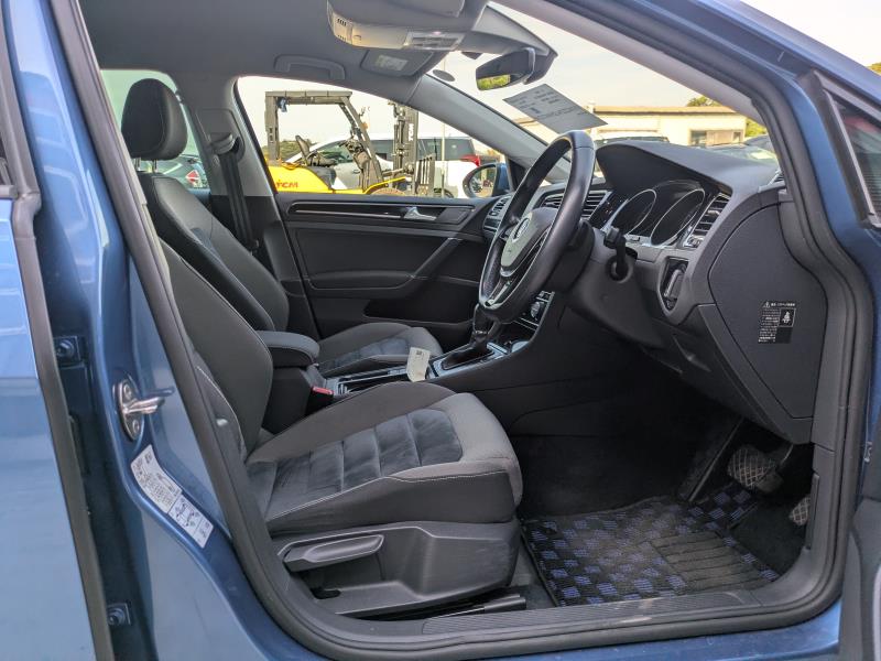 VOLKSWAGEN GOLF 2016/11