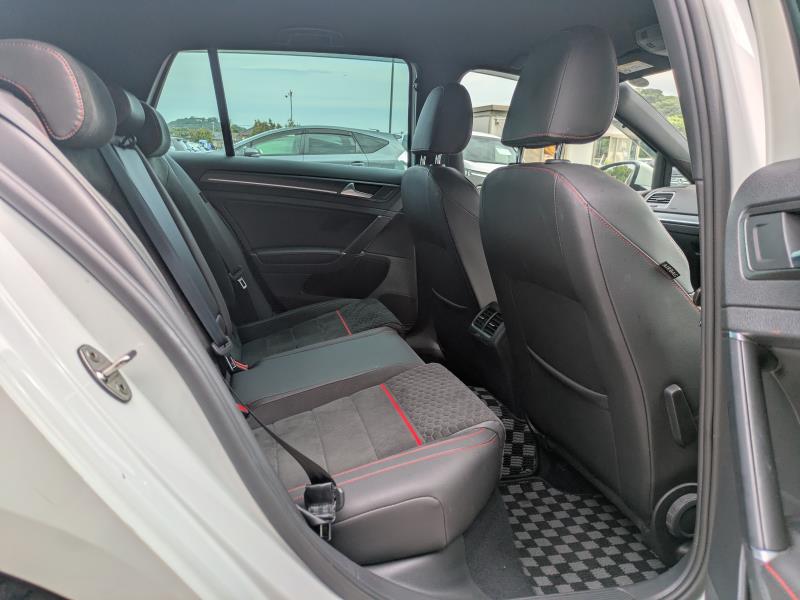 VOLKSWAGEN GOLF GTI 2017/11
