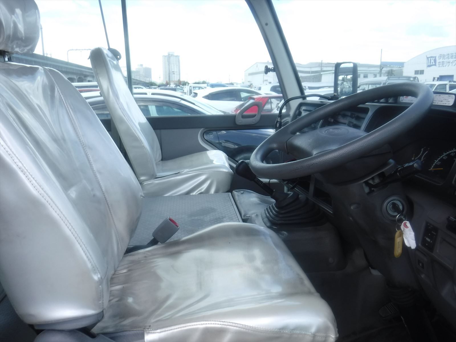 HINO LIESSE II 2010/2