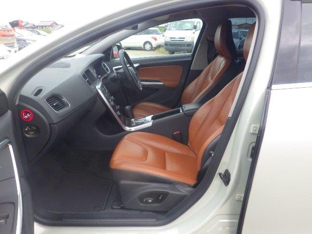 VOLVO V60 2012/9