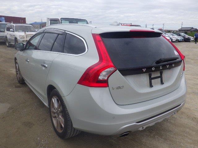 VOLVO V60 2012/9