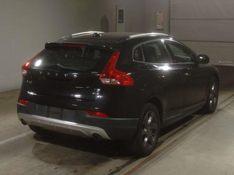VOLVO V40 2013/10