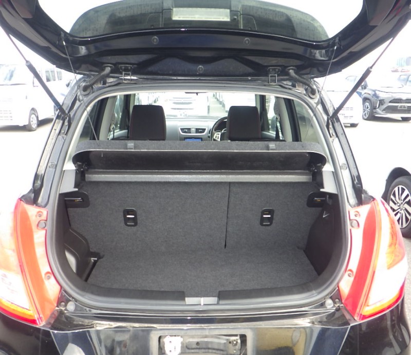 SUZUKI SWIFT SPORT 2016/10