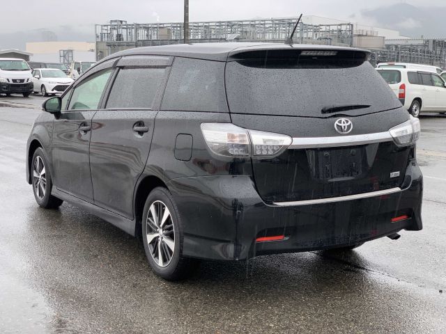 TOYOTA WISH 2013/3
