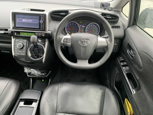 TOYOTA WISH 2013/3