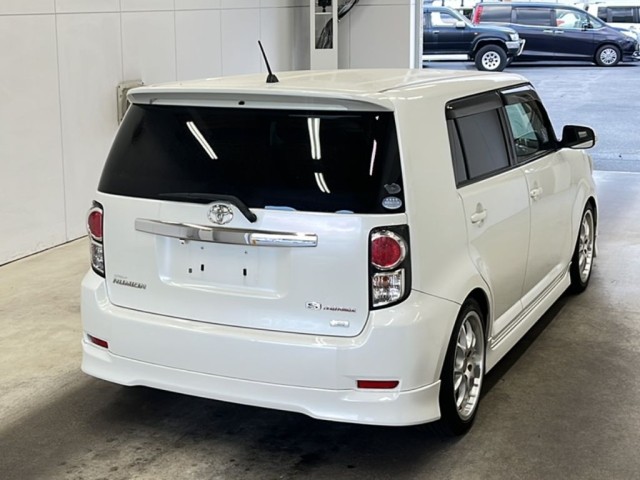 TOYOTA COROLLA RUMION 2011/1