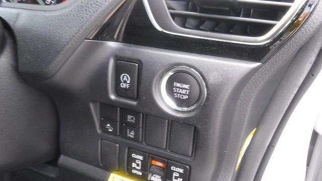 TOYOTA ESQUIRE 2019/8