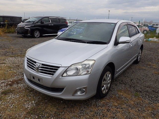 TOYOTA PREMIO 2011/10