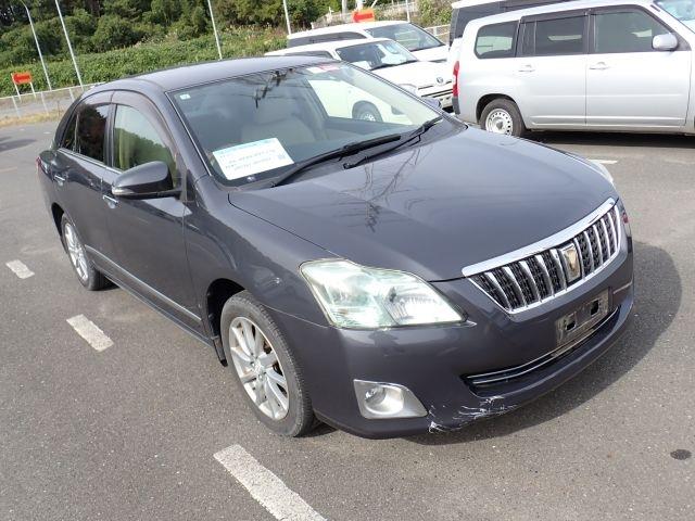 TOYOTA PREMIO 2015/9