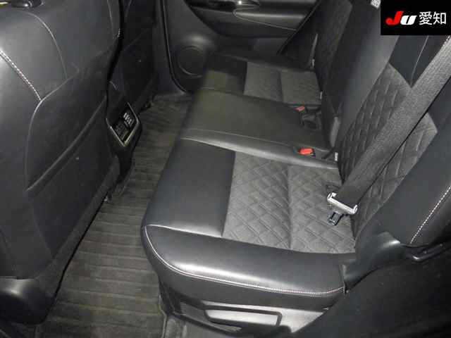 TOYOTA HARRIER 2017/12