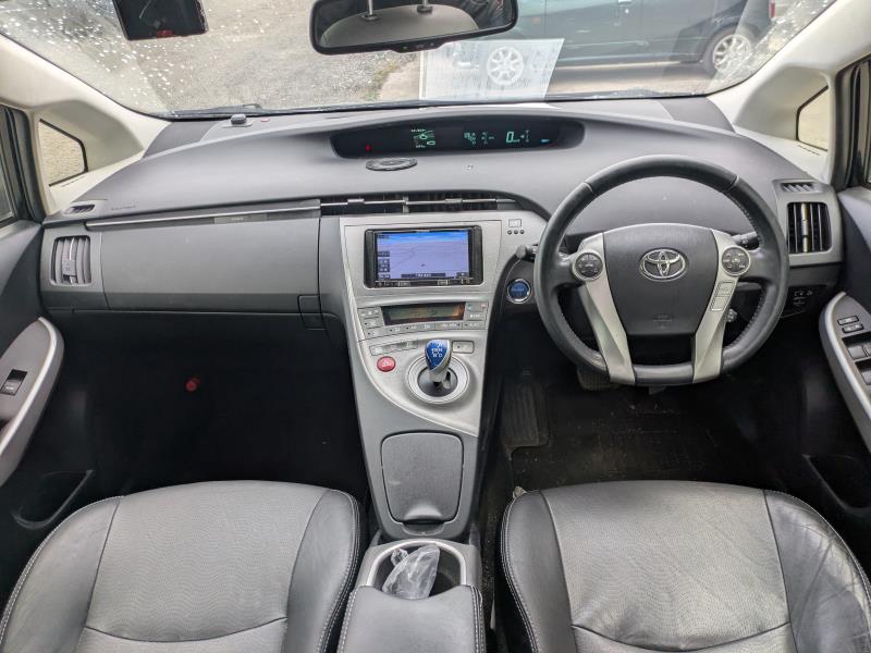 TOYOTA PRIUS 2015/4