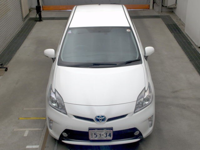 TOYOTA PRIUS 2015/8