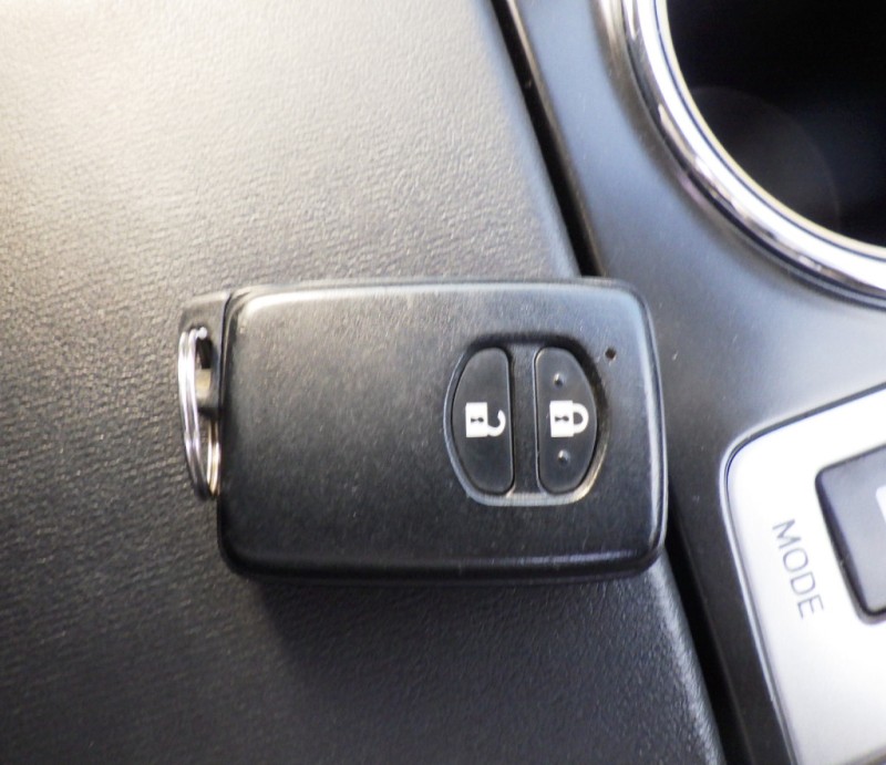 TOYOTA PRIUS ALPHA 2015/7