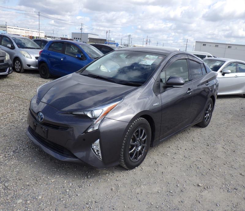 TOYOTA PRIUS 2016/11