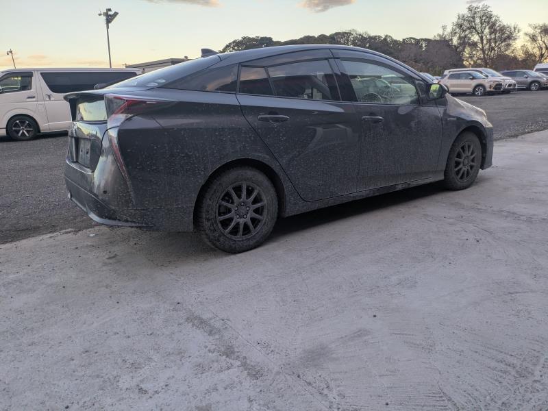 TOYOTA PRIUS 2016/11