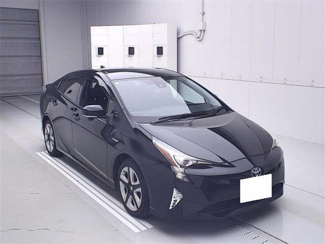 TOYOTA PRIUS 2017/1