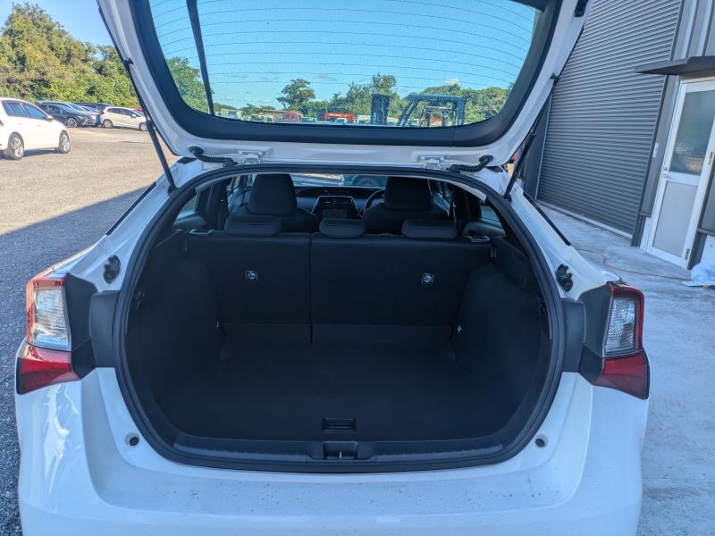 TOYOTA PRIUS 2019/11