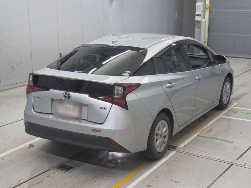 TOYOTA PRIUS 2020/10