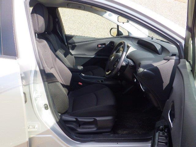 TOYOTA PRIUS 2020/10