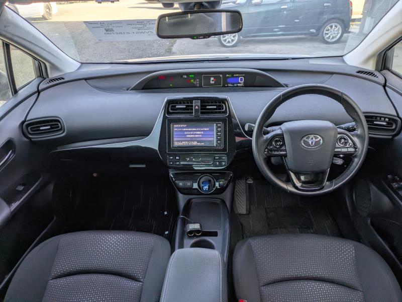 TOYOTA PRIUS 2020/11