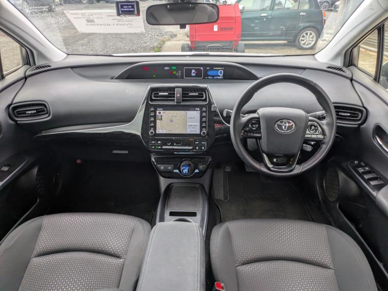 TOYOTA PRIUS 2022/10