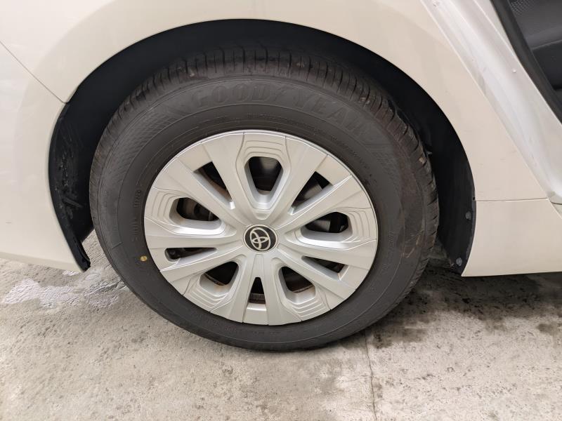 TOYOTA PRIUS 2022/10