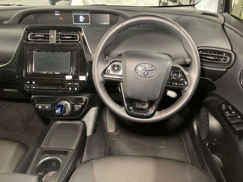 TOYOTA PRIUS 2022/12