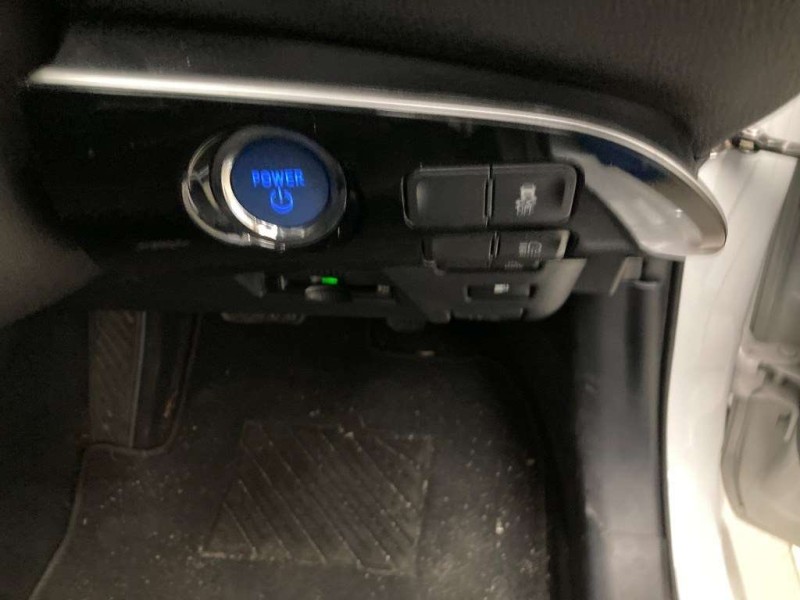 TOYOTA PRIUS 2022/12