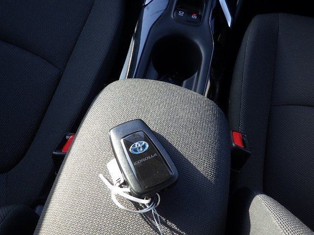 TOYOTA COROLLA 2019/10